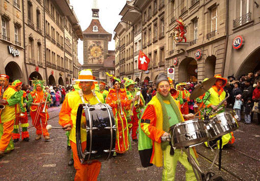 Fasching konfetti carnevale coriandoli hintergrundbild feiertage Berner Fasnacht - 3 Tage lang ist der Bär los